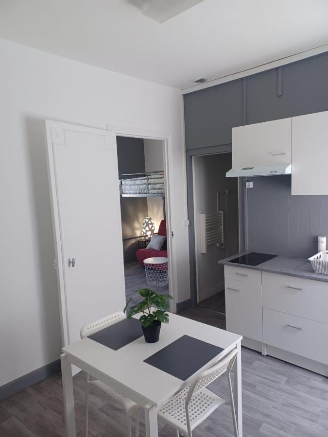 Ferienwohnung Le Carnot Proche Gare Et Iut Chez Adrien Saint-Quentin  Exterior foto